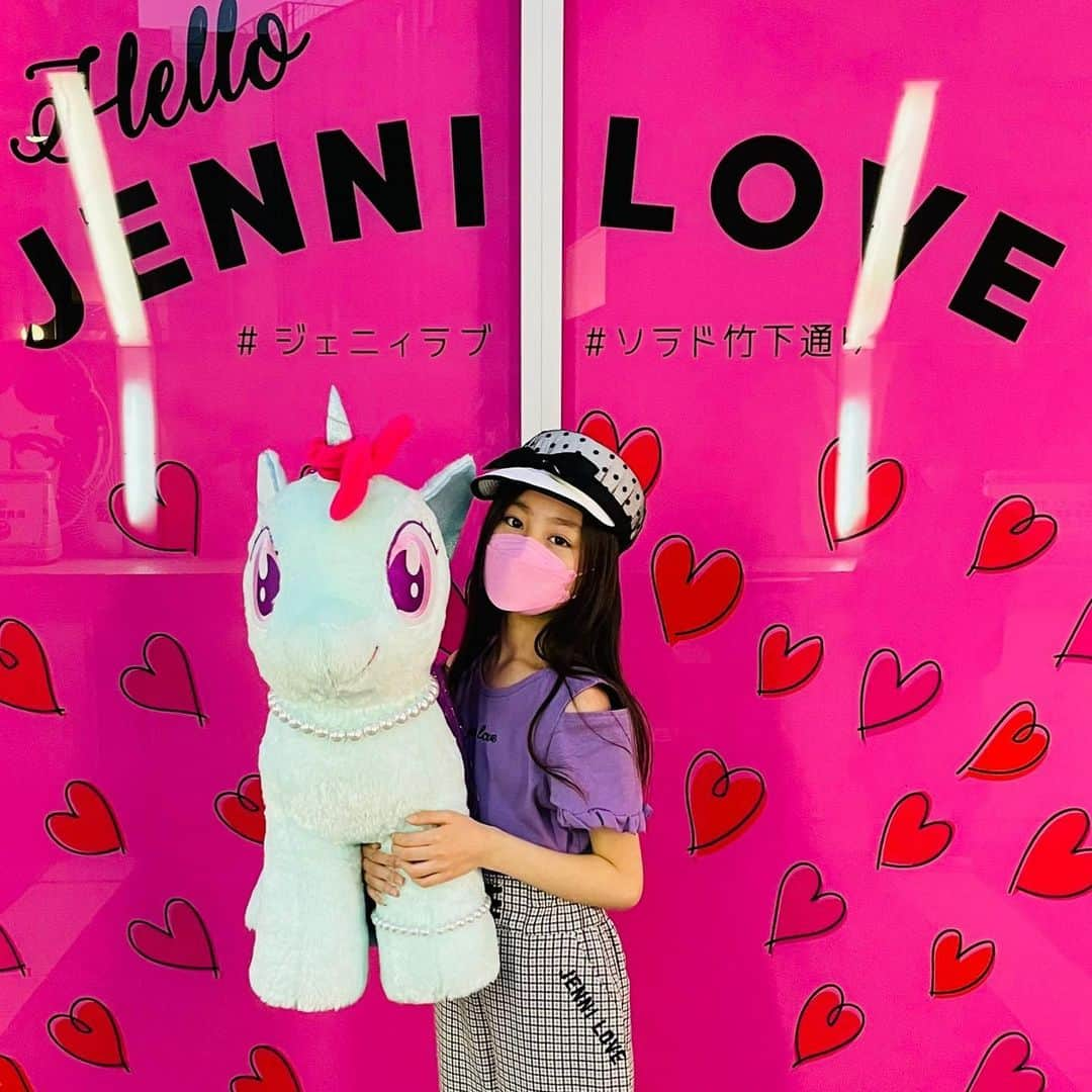 JENNI loveのインスタグラム