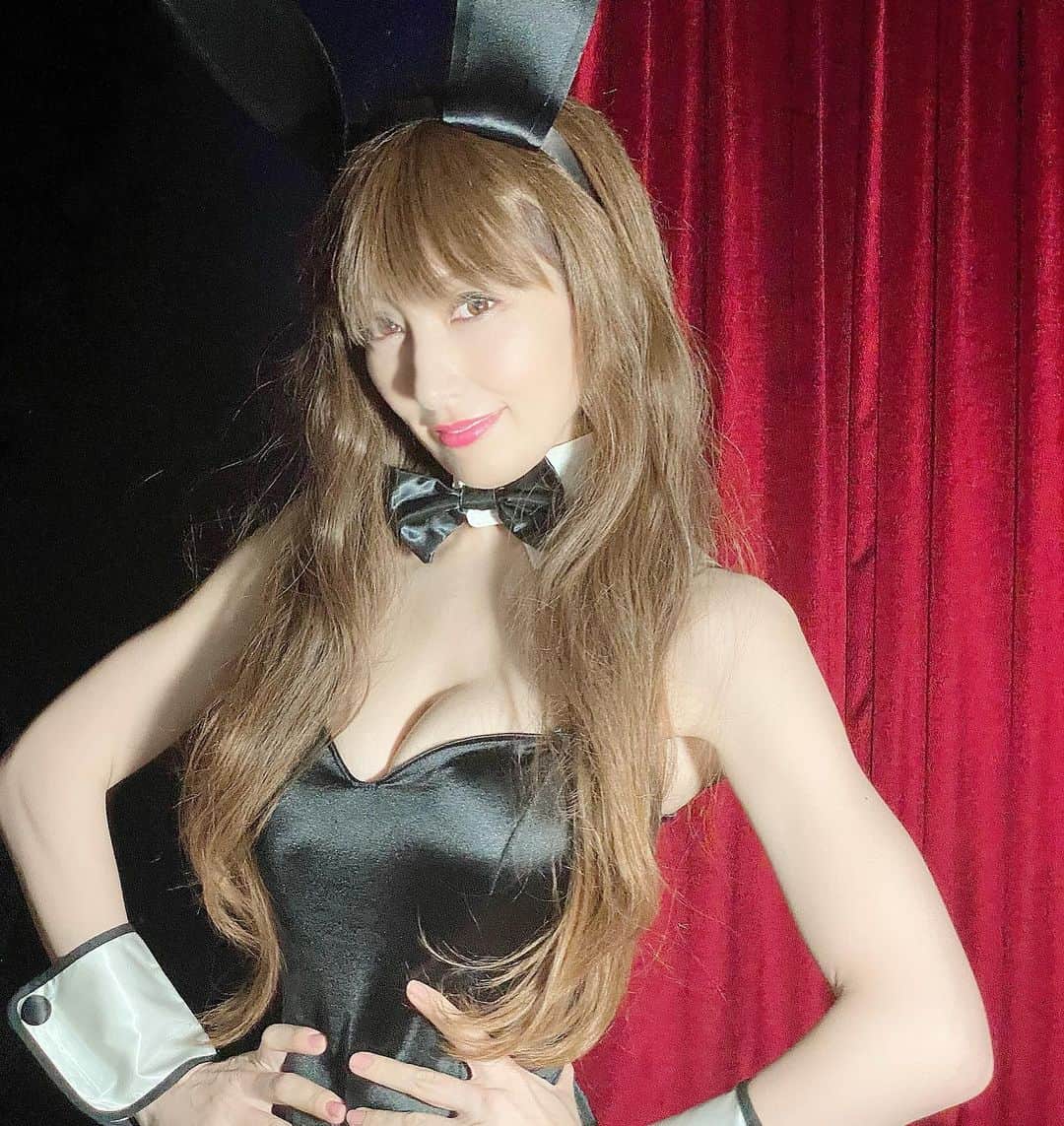 熊田曜子さんのインスタグラム写真 - (熊田曜子Instagram)「Bunny girl🐇  #DVD #オフショット　#バニーガール　#グラビア　#shot #shooting」4月24日 15時39分 - kumadayoko