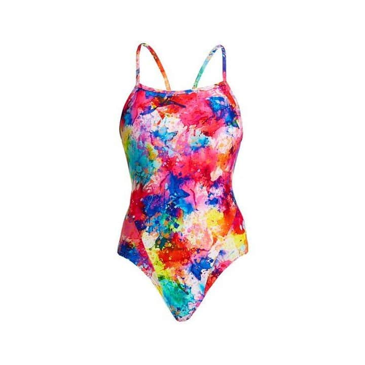 ファンキタさんのインスタグラム写真 - (ファンキタInstagram)「/ FUNKITAらしいカラフルアートなデザイン！🏊‍♀️ バックスタイルは人気のシングルストラップタイプ 展開もレディース/メンズ水着からバッグまで😍  水着1着ご購入でFUNKITAオリジナルメッシュバッグプレゼントは本日で一旦終了となります。お早めに！  ■デザイン : Dye Another Day シングルストラップ・ワンピース 水着 FS16G ※レディ―スサイズ展開あり  オンラインショップはプロフィールから↓↓⁠ @funkita.jp⁠ ⁠ メンズの水着は @funkytrunks.jp⁠ #RETRAIN #funkita #FUNKITA #lovefunkita #funkitas #funkitaswimwear #swimwear #スイマー #swimmer #水着 #水泳 #競泳⁣ #ファンキタ #getfunkd #funkettes #リゾート水着 #おしゃれ水着  #インポートブランド #フィンスイミング #finswimming #フィットネス #funkitajp⁠  #ワンダーイヤーズ ⁣」4月24日 20時55分 - funkita.jp