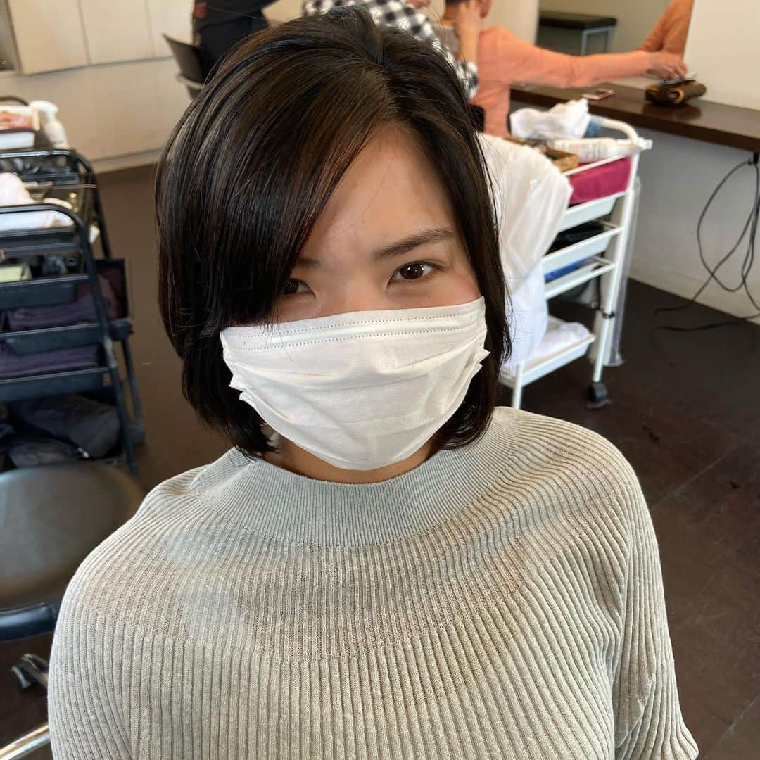 尾崎里紗さんのインスタグラム写真 - (尾崎里紗Instagram)「最近携帯がおかしくて誤作動で消去してしまったので上げ直し^^;  人生初！少しだけカラー入れてみました💇🏼‍♀️﻿ 分かりますか？﻿ ﻿ ﻿ ﻿ ﻿ #glico ﻿ #powerproduction ﻿ #head ﻿ #headtennis_official﻿ #headjapan﻿ #teamhead ﻿ #asicstennis﻿ #teamasics ﻿ #imoveme﻿ #onitsukatiger ﻿ #株式会社タイド ﻿ #TIDE. ﻿ #gram3 ﻿ #グラムスリー ﻿ #tbc_aesthetic ﻿ #エステ ﻿ #エステティックtbc ﻿ #尾崎里紗 ﻿ #risaozaki ﻿ #tennis ﻿ #tennisplayer ﻿ #テニス ﻿ #fitness ﻿」4月24日 21時26分 - risaozaki410