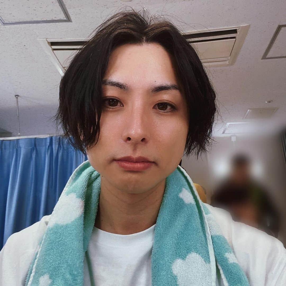 田口涼さんのインスタグラム写真 - (田口涼Instagram)「メイク落とした私。  星紡ギ、今日も終わりました！！ 観てくださった皆様ありがとうございます！！  明日も頑張ります！！  #星紡ギ」4月24日 21時45分 - ryo_tagu0218