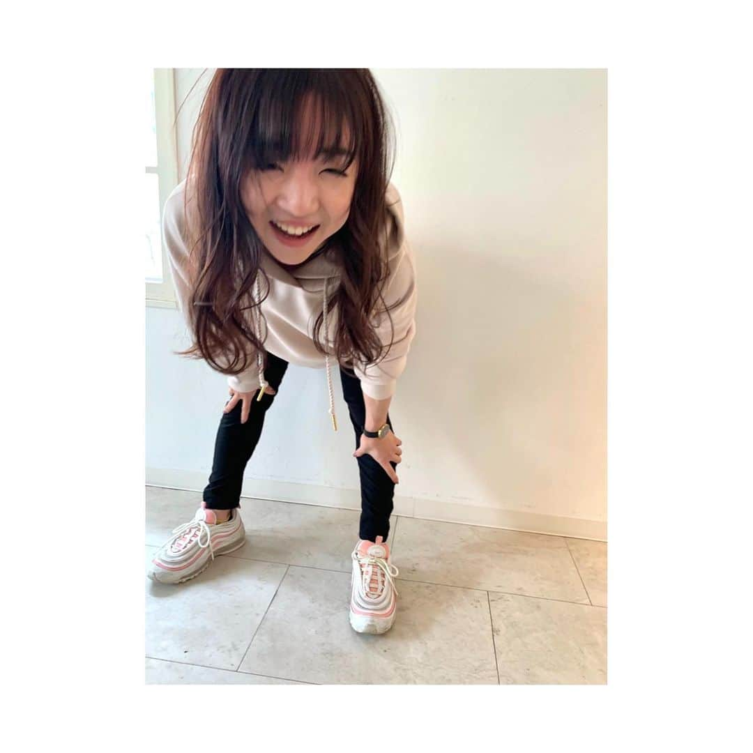 寺本明日香さんのインスタグラム写真 - (寺本明日香Instagram)「Smile❤ ・ ・ New hair color💇‍♀️✨ @akane_tom  ・ ・ New watch⌚✨ @mavenjapan  ・ ・ Thank you🥰  #マベンウォッチ#腕時計 #ヘアカラー#ヘアスタイル」4月24日 22時02分 - teramoto_asuka