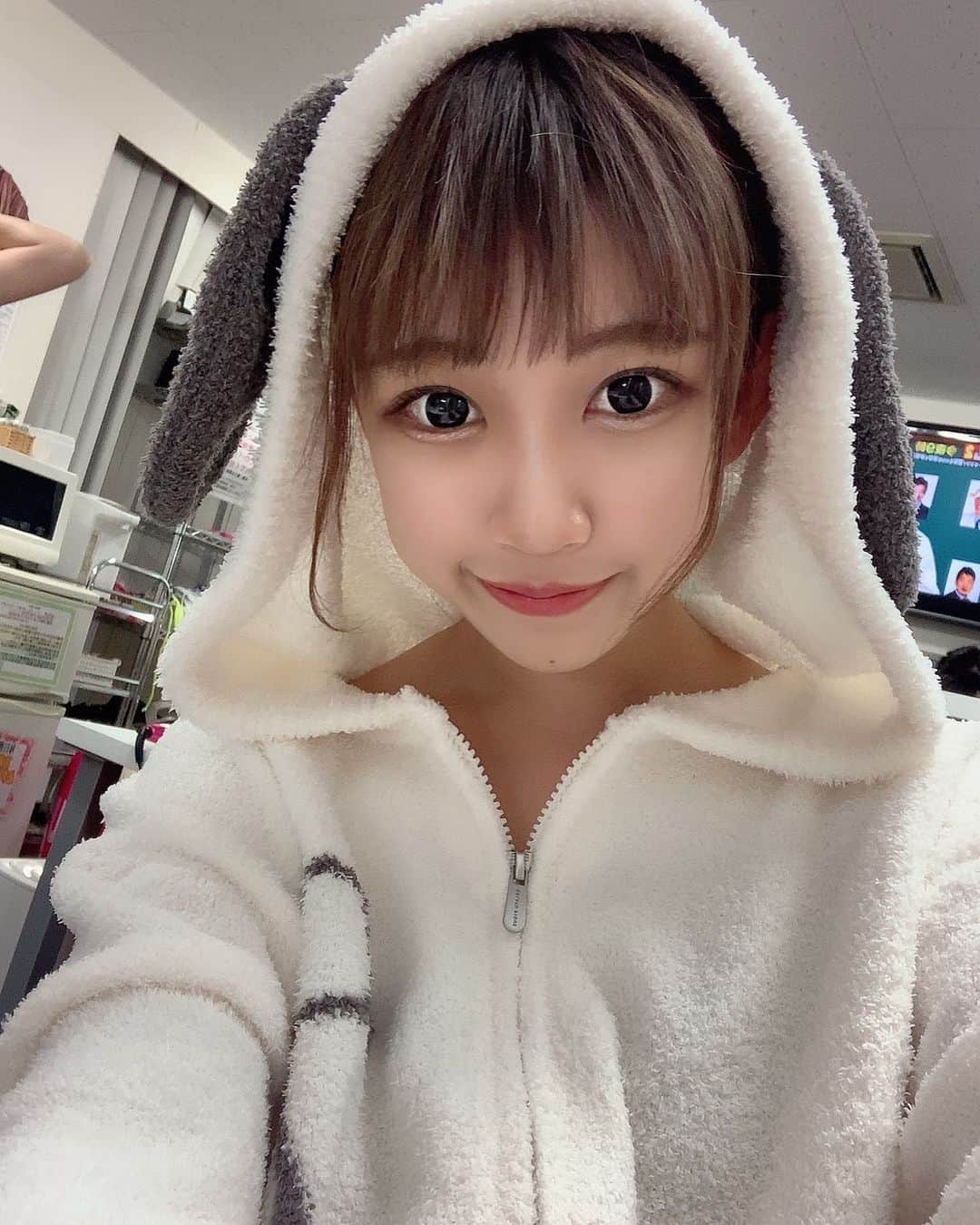 林歩楓のインスタグラム：「撮影会ありがとうございました🐕  #撮影会 #グラドル自画撮り部」