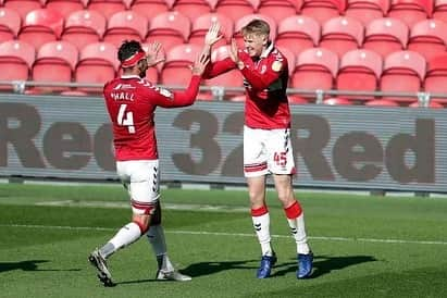 グラント・ホールさんのインスタグラム写真 - (グラント・ホールInstagram)「Great win from the lads today ⚽️🤕🔥 congratulations @josh_co8urn on your first goal fully deserved 🙌🏻 time to rest up and go again at Luton #UTB」4月25日 2時53分 - hally_91