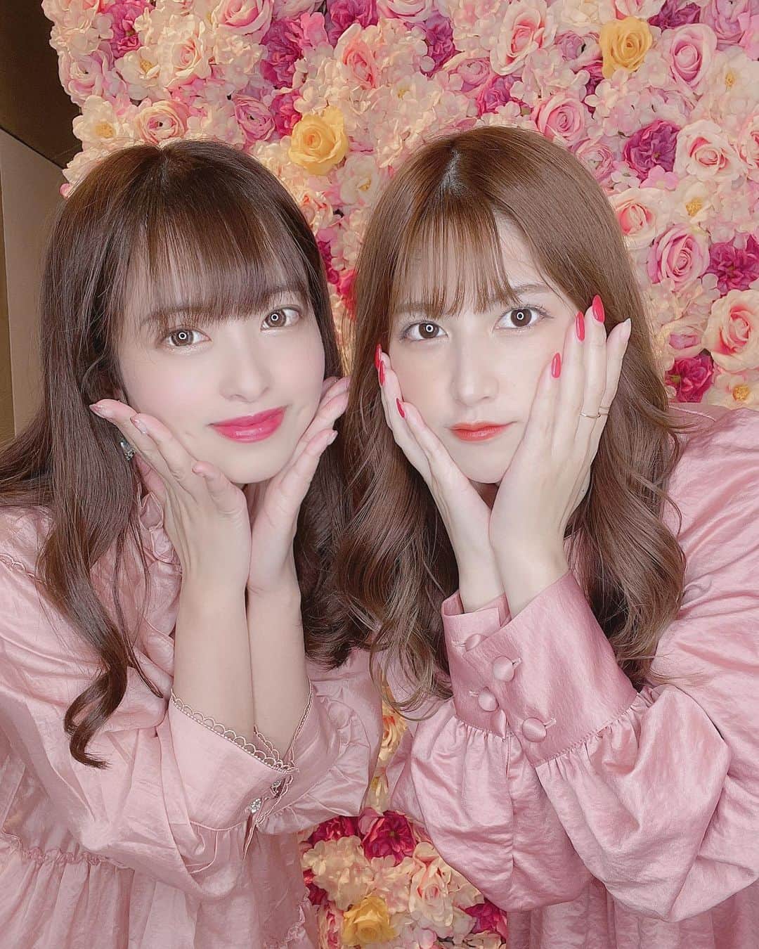 桜もこさんのインスタグラム写真 - (桜もこInstagram)「りりちゃんとアフタヌーンティー🫖  #pink #flower #afternoontea #アフタヌーンティー　#japanesegirl #japanesemodel #instagram」4月25日 13時34分 - mokochan319