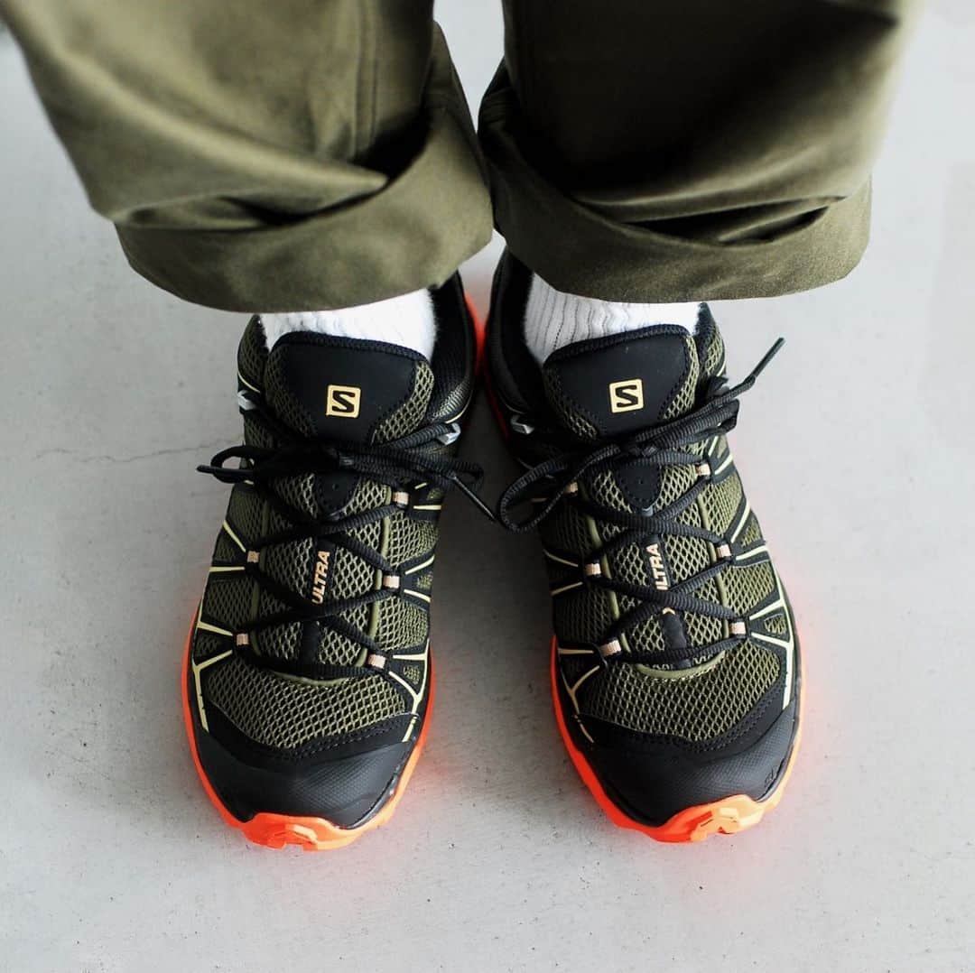 wonder_mountain_irieさんのインスタグラム写真 - (wonder_mountain_irieInstagram)「_ SALOMON ADVANCED / サロモン アドバンス "X ULTRA - OLIVE NIGHT/BLACK/SHOCKING ORANGE" ￥18,700- _ 〈online store / @digital_mountain〉 https://www.digital-mountain.net/shopdetail/000000013231/ _ 【オンラインストア#DigitalMountain へのご注文】 *24時間受付  * 1万円以上ご購入で送料無料 tel：084-973-8204 _ We can send your order overseas. Accepted payment method is by PayPal or credit card only. (AMEX is not accepted)  Ordering procedure details can be found here. >>http://www.digital-mountain.net/html/page56.html  _ #SALOMONADVANCED #SALOMONSPORTSTYLE #SALOMON #サロモンアドバンスド #サロモン _ 本店：#WonderMountain  blog>> http://wm.digital-mountain.info _ 〒720-0044  広島県福山市笠岡町4-18  JR 「#福山駅」より徒歩10分 #ワンダーマウンテン #japan #hiroshima #福山 #福山市 #尾道 #倉敷 #鞆の浦 近く _ @hacbywondermountain _」4月25日 13時43分 - wonder_mountain_