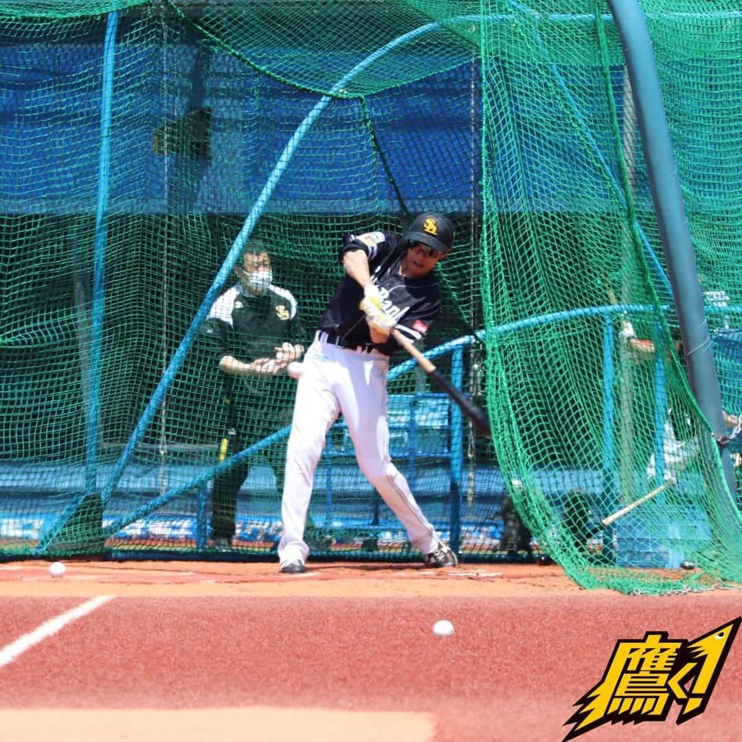 福岡ソフトバンクホークスさんのインスタグラム写真 - (福岡ソフトバンクホークスInstagram)「#practicephoto #2021年4月25日 #vs千葉ロッテマリーンズ #zozoマリンスタジアム #softbankhawks #ホークス #鷹く！」4月25日 12時19分 - softbankhawks_official