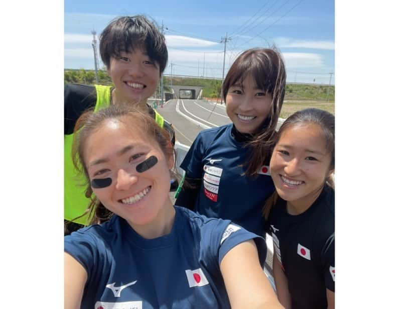 狐塚美樹さんのインスタグラム写真 - (狐塚美樹Instagram)「🔥🔥🔥 #trainingcamp #hockey #ホッケー #sakurajapan #さくらジャパン #2020 #2021」4月25日 23時10分 - ____mikty