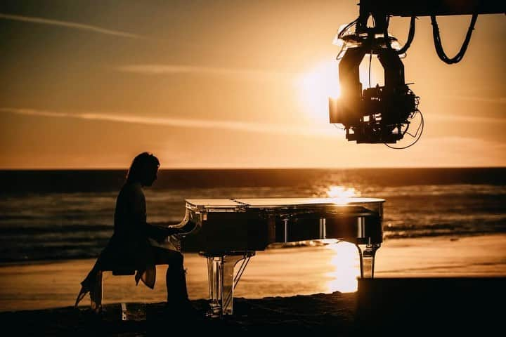 YOSHIKIのインスタグラム：「I'm honored to hear your Personal Story. Please send your messages (in your own language) through this link. Here→ https://www.yoshiki.net/shareyourstory.html  Your video may appear in my upcoming film. "How has Yoshiki's music changed your life?" ビデオメッセージ募集します、制作中の映画の中で使われる可能性があります。 Thanks for your support! ありがとう Xx Yoshiki  #yoshiki #xjapan #filmmaking #underthesky」