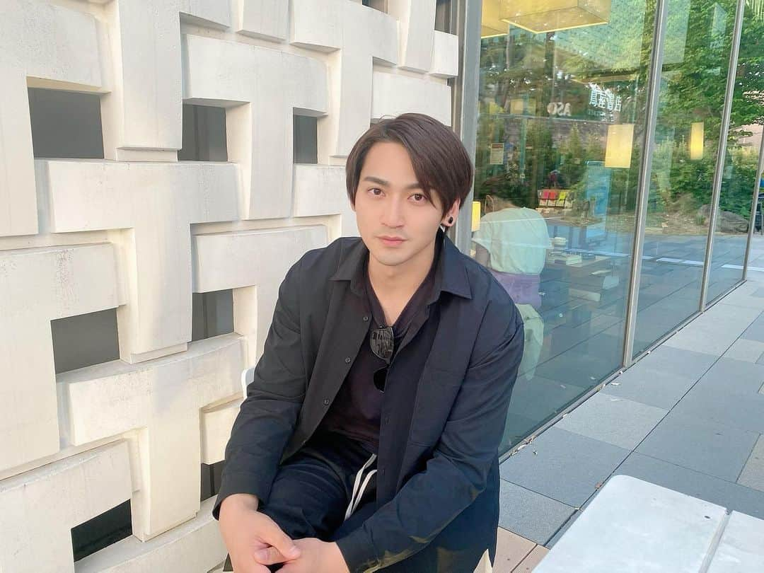 宇治清高さんのインスタグラム写真 - (宇治清高Instagram)「#weekend #散歩日和 #4月25日」4月25日 18時22分 - kiyotaka_uji