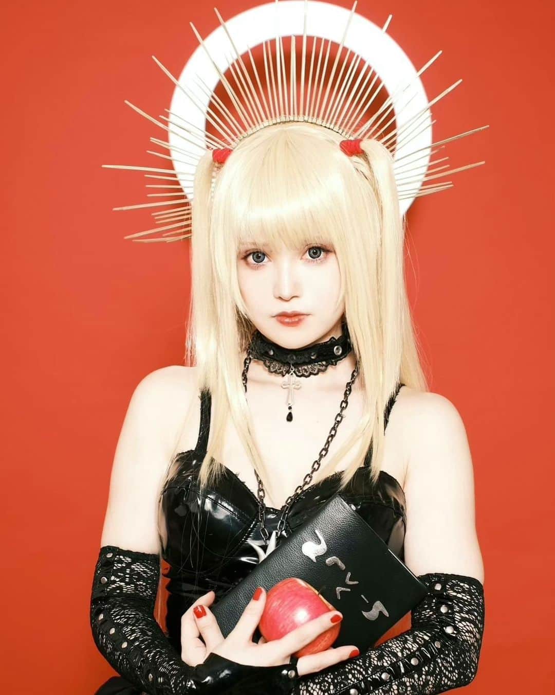 赤木クロのインスタグラム：「DEATH NOTE 弥海砂 #anime #animegirl #animejapan #animeworld #japan #japanesegirl #日本 #サブカル #漫画 #comic #cos #cosplay #cosplayer #cosplaygirl #cosplayers #コスプレ #コスプレイヤー　#deathnote #deathnotecosplay #deathnotecosplayer #misaamane #misaamanecosplay」