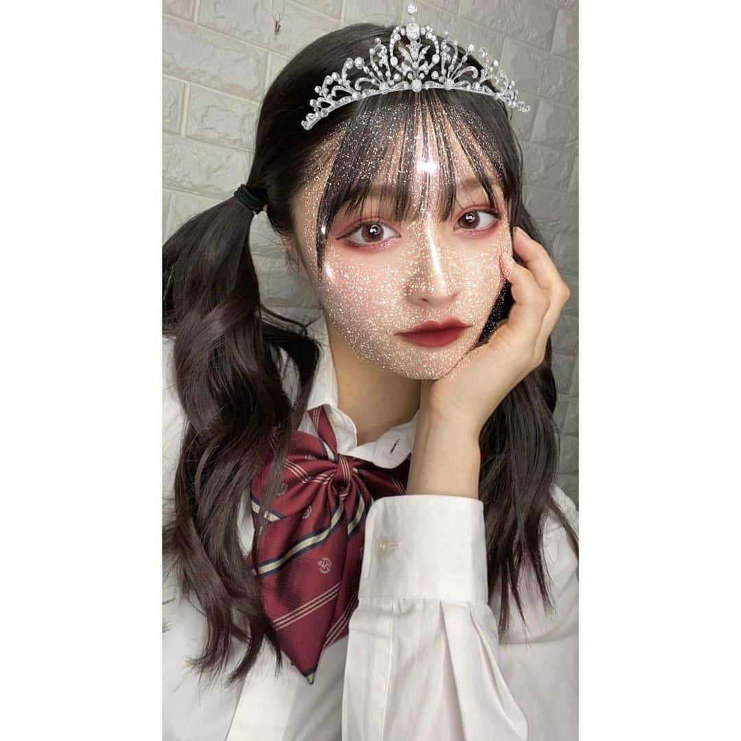 若林真帆のインスタグラム：「地雷ちゃん。どうですか？🎀 #地雷メイク」