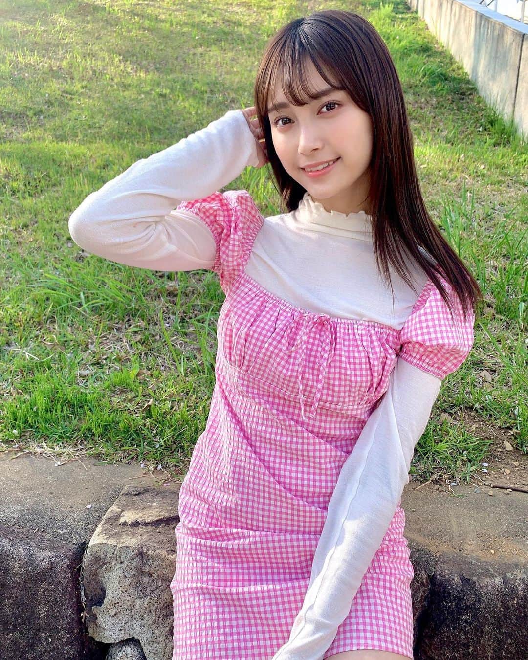 小山リーナさんのインスタグラム写真 - (小山リーナInstagram)「. たまにはピンクも...🌷」4月25日 19時33分 - rina_koyama_box