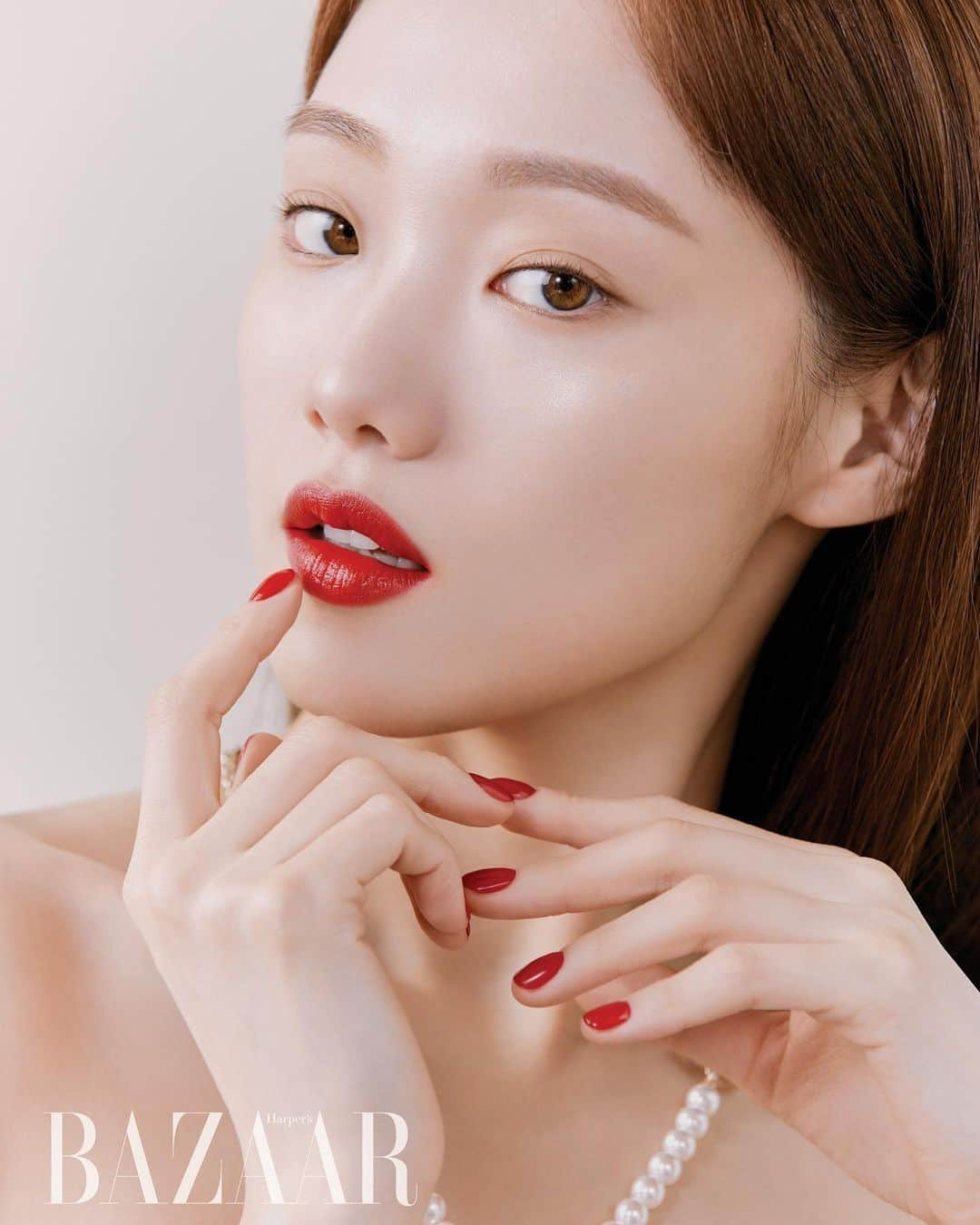 イ・ソンギョンさんのインスタグラム写真 - (イ・ソンギョンInstagram)「💄💋❤️   #AD @chanelofficial @chanel.beauty.korea」4月25日 19時56分 - heybiblee