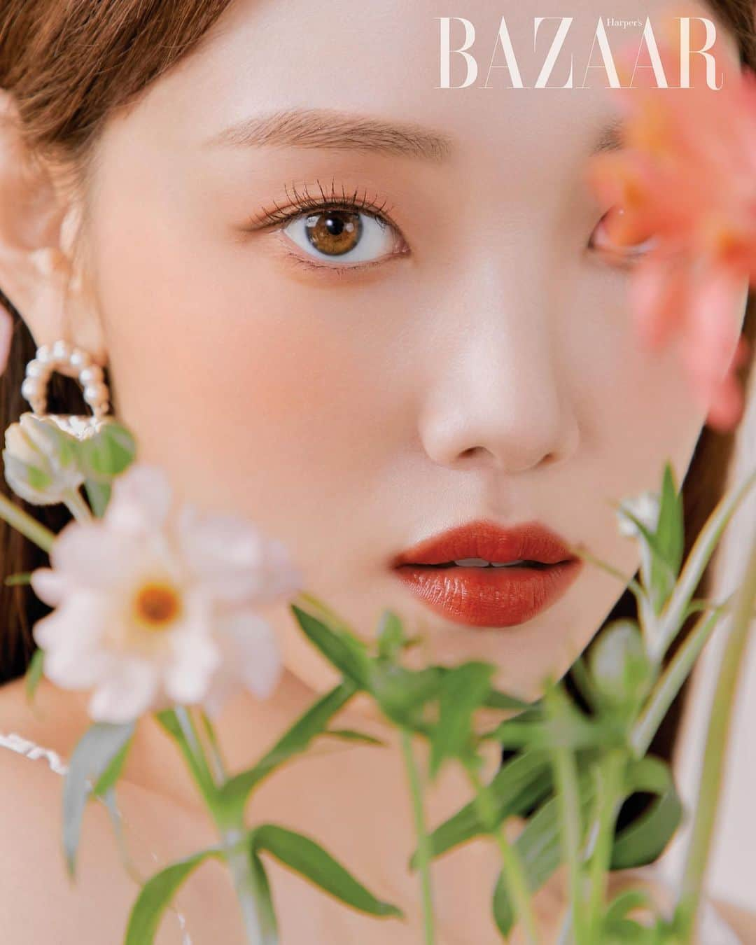 イ・ソンギョンさんのインスタグラム写真 - (イ・ソンギョンInstagram)「💄💋❤️   #AD @chanelofficial @chanel.beauty.korea」4月25日 19時56分 - heybiblee