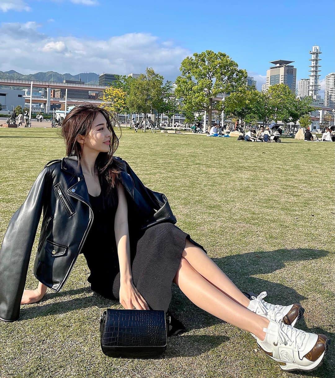 藤田麻里のインスタグラム：「ぽかぽか🧚‍♀️お天気よし！  昨日まで沖縄だったよ🌺  今月はお仕事ハードでしたっ！ ラスト１週間頑張ろう🧚‍♀️♥️  お腹すいた〜なに食べよっかなあ」