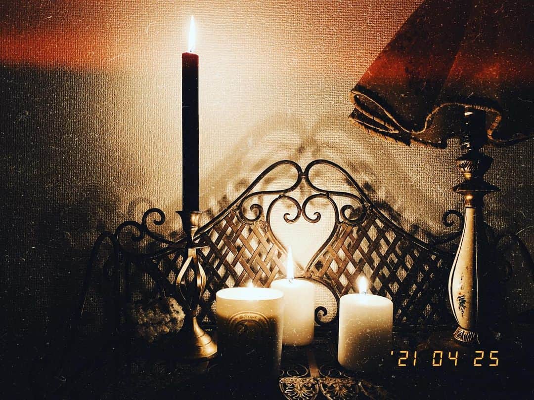 早乙女友貴のインスタグラム：「My Favorite candles 🕯❤︎」