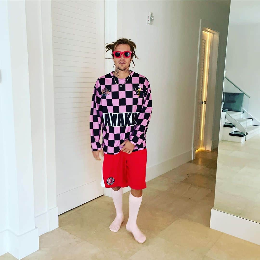 ジャスティン・ビーバーのインスタグラム：「🌴🌴」