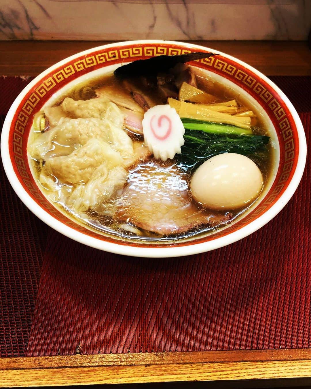 あばれる君のインスタグラム：「行って並んで食べて帰って🍜美味しい😋✨」