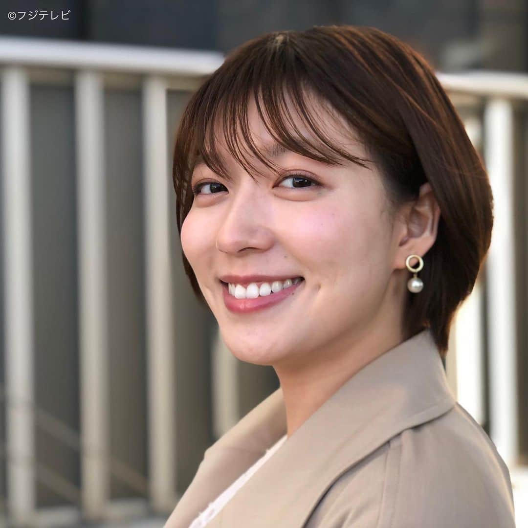 フジテレビ「めざましテレビ」さんのインスタグラム写真 - (フジテレビ「めざましテレビ」Instagram)「4月26日（月）  ファッション雑誌CanCamとコラボした お天気コーナー「きょう何着て行く？」 阿部華也子の毎日のコーデを紹介♪  【きょうのコーデ】 コート→#31Sonsdemode １万９８００円 ブラウス→#earthmusic&ecology １９９９円 パンツ→#アプワイザーリッシェ ２万２０００円 靴→#ダイアナ １万７０５０円 ピアス→#MEW’SREFINEDCLOTHES １９８０円  【コーデのポイント】 きれいめデザインが今季豊富に登場しているデニム👖 中でもセンタープレスが入ったインディゴデニムは 端正な印象でスラックス感覚で楽しめます🎶 レースブラウスを合わせると カジュアルだけどきちんと感のある着こなしに🙆🏻‍♀️✨  #めざましテレビ #きょう何着て行く？ #阿部華也子 #今日のコーデ#コーデ#CanCam #今日のファッション#ootd #きょう何着て行く？は月〜金朝6時22分ごろ放送📺 #スタイリストたなべさおり」4月26日 20時09分 - mezamashi.tv