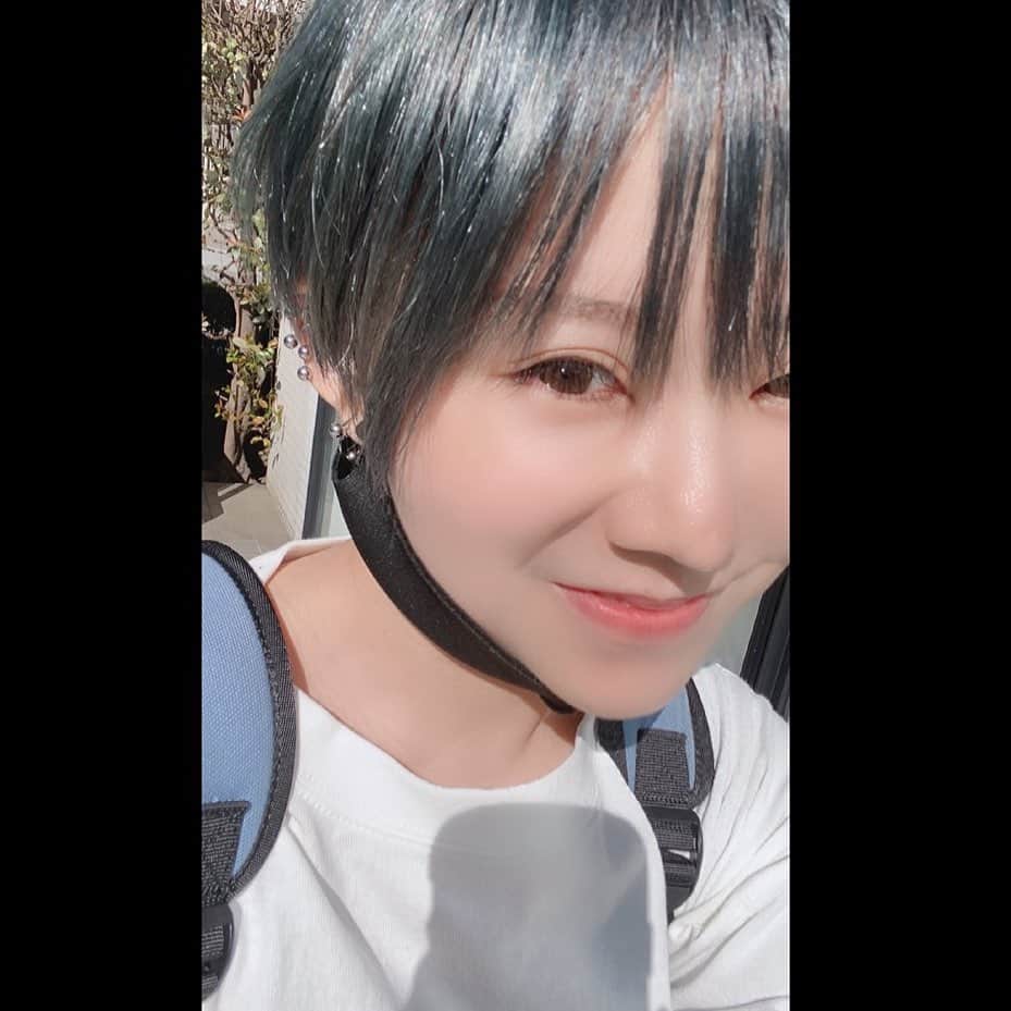 雫さんのインスタグラム写真 - (雫Instagram)「あらぁ (一旦ブルーグレーになった！)」4月26日 20時14分 - plkshizuku