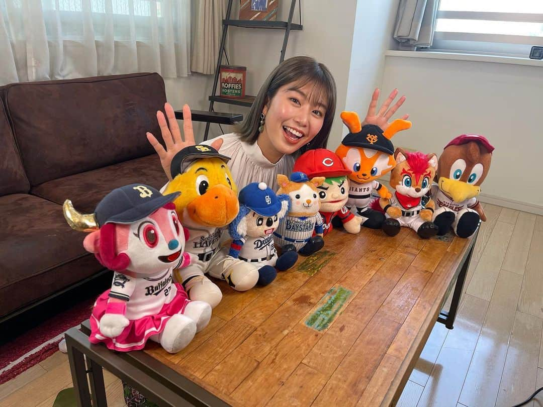 稲村亜美さんのインスタグラム写真 - (稲村亜美Instagram)「お知らせです！ 今日4月26日から5月1日まで NHKプロ野球中継30秒PR番組に出演しています😊 いつ流れるのかわからないのですが、チェックしてくださいね✊🙏🙏🙏  #NHKプロ野球中継」4月26日 20時24分 - inamura_ami