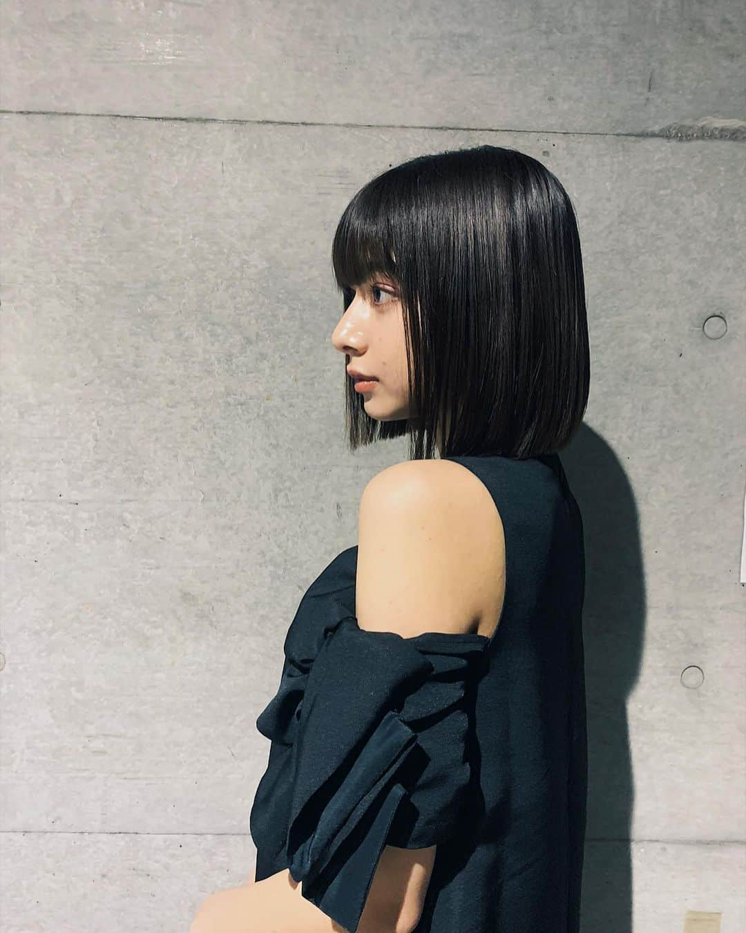 小山ティナさんのインスタグラム写真 - (小山ティナInstagram)「🖤🖤🖤🖤🖤#vvb」4月26日 21時15分 - k_tina224