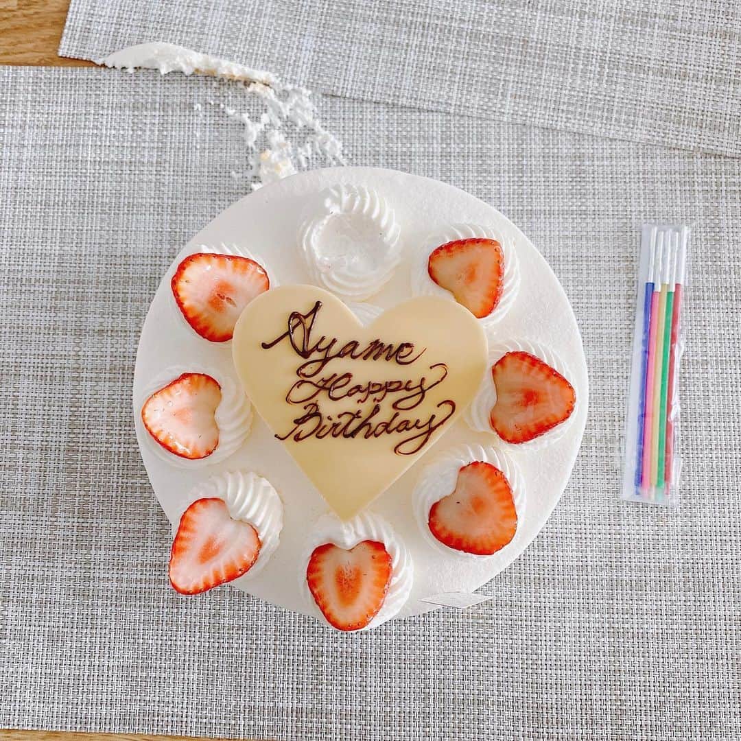 水崎綾女さんのインスタグラム写真 - (水崎綾女Instagram)「birthday cake🎂 RYOTAAOKI/女王様の器 #cake #birthday  #birthdaycake #🎂」4月27日 22時02分 - misakiayame