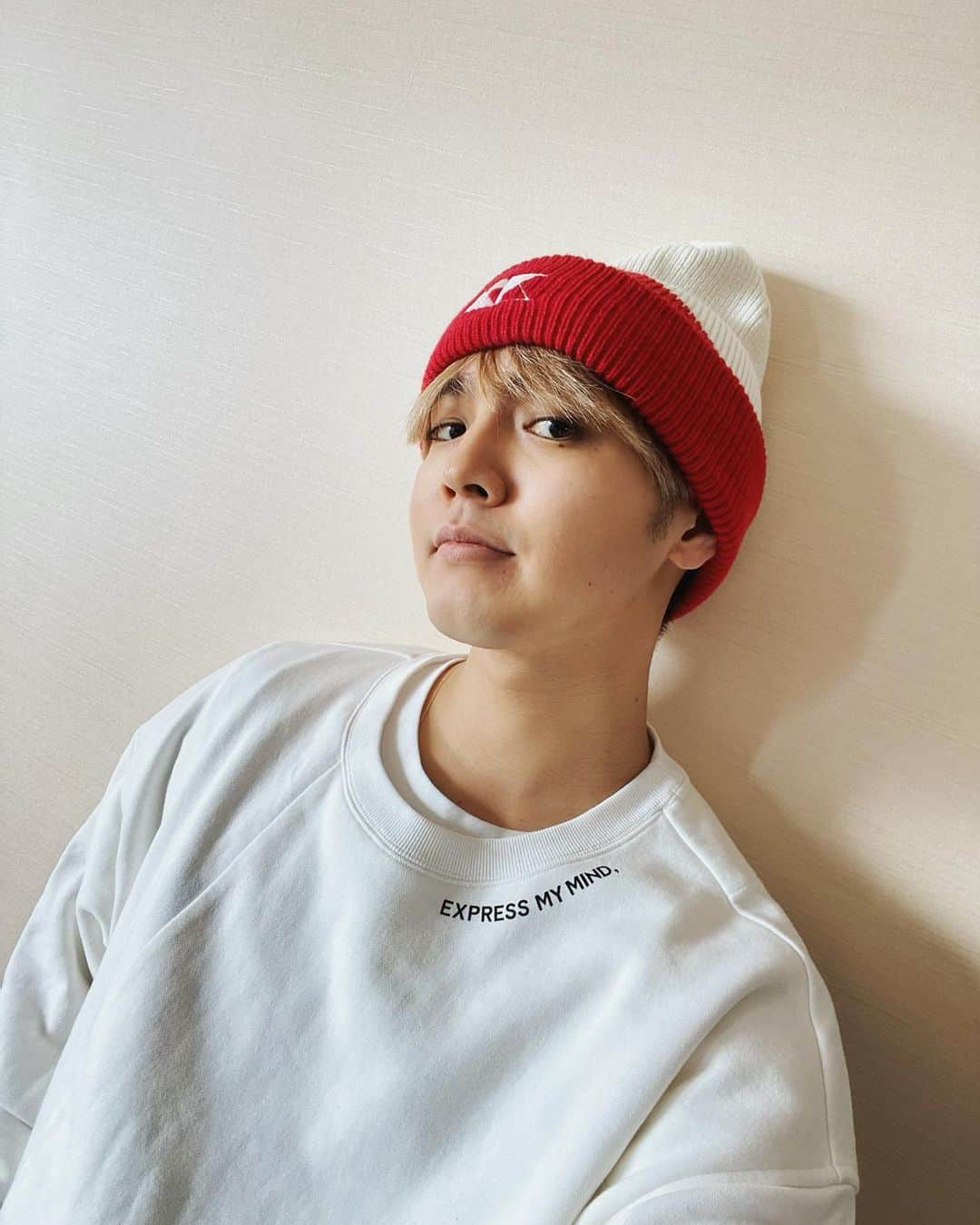 片寄涼太のインスタグラム：「Last 3 days to order any items of the “Possible RK series”! 🌃🎶 Please take advantage of this opportunity! ✨　@express_my_mind_official」