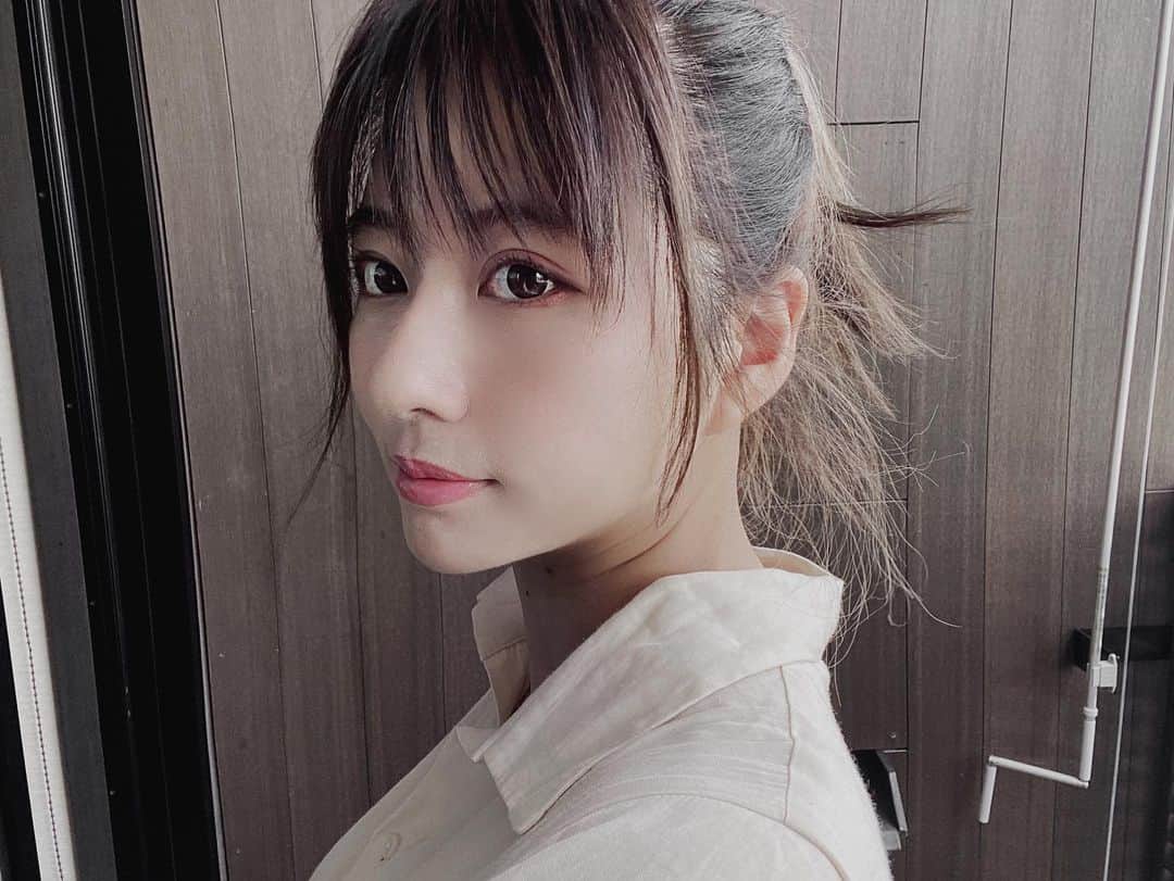 ヴァネッサ・パンさんのインスタグラム写真 - (ヴァネッサ・パンInstagram)「ニコッ！ 上週開始在open sea上跟發佈了第一項NFT商品～ 台湾タレント初NFT商品 先週アップしました✨😌 記念価値がとても高い商品を選びました！ 詳細はストーリーズにて🌿 #nftartist #NFT#nftart」4月27日 20時16分 - kazuminoomi