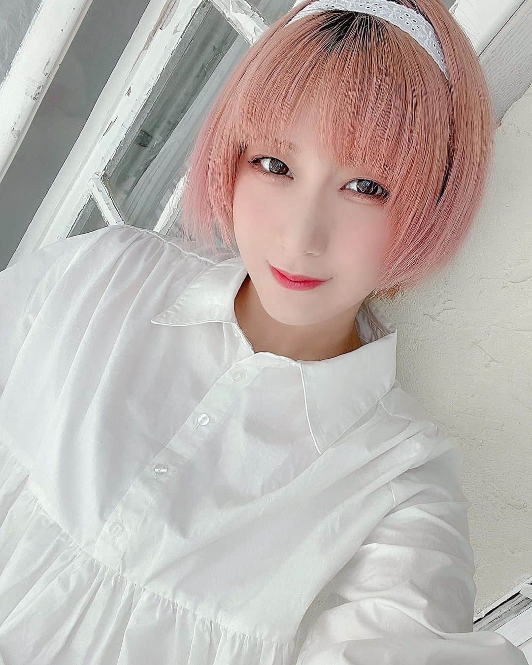 美羽えりさんのインスタグラム写真 - (美羽えりInstagram)「White 🤍 *.ﾟ.*˚  . #photography #photo #portrait #japanesegirl  #白ワンピ  #ポートレート  #撮影会モデル」4月27日 20時34分 - erimihane02