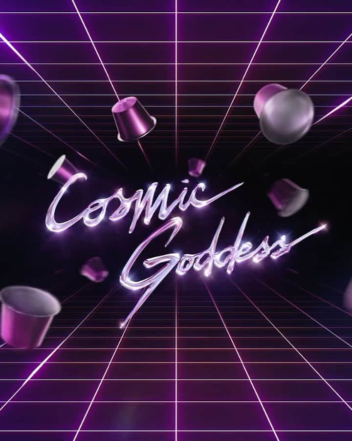 Caroline Receveurのインスタグラム：「COSMIC GODDESS 🛸 SOON ON EARTH @cosmicgoddess  #CosmicGoddessCoffee  We are only getting started 💪🏻 So proud of my #CosmicTeam @blackmotionagency  @hakimghorab  @manonpeyr  @mandy3_oz」