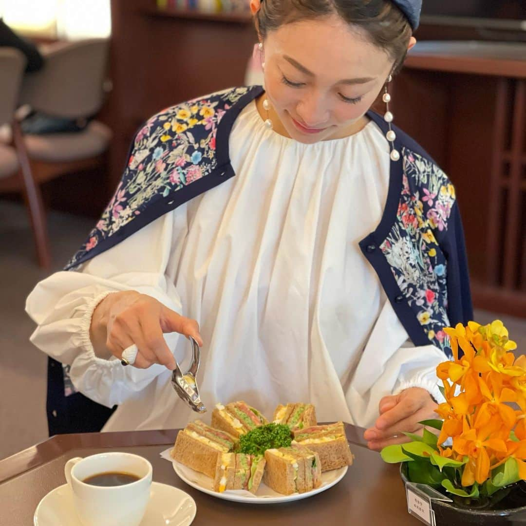 木本泉さんのインスタグラム写真 - (木本泉Instagram)「- ホットケーキを食べに🥞  美味しい💓そして幸せ💓  #銀座ウエスト#ホットケーキ#カフェ#ランチ」4月28日 1時01分 - izumikimoto