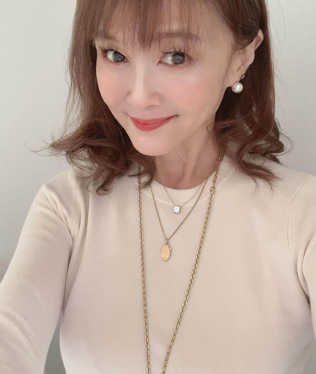高見恭子さんのインスタグラム写真 - (高見恭子Instagram)「jewelryはしなやかで強いお友だち。 笑顔、勇気、負けない心を授けてくれる」4月28日 6時17分 - takami_kyoko