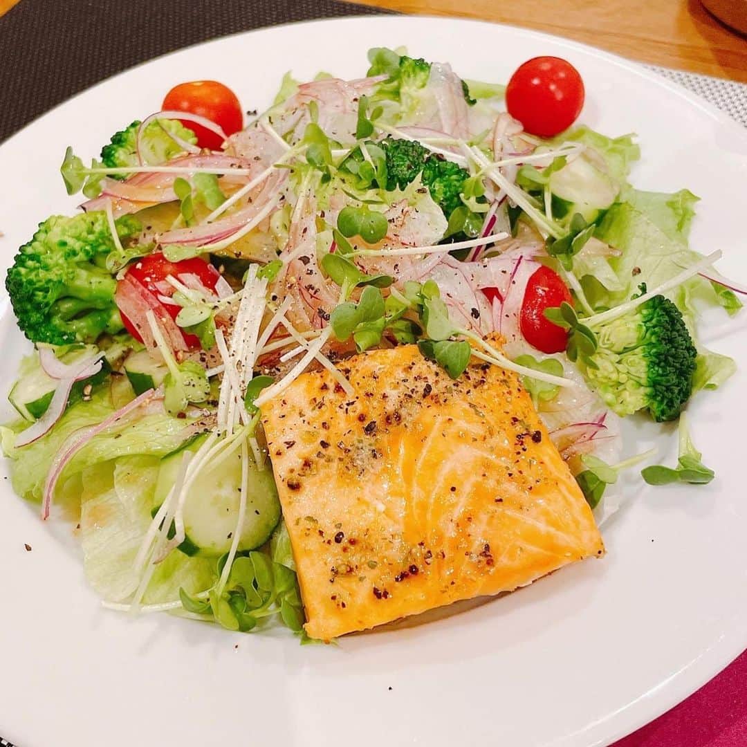 葉月里緒奈のインスタグラム