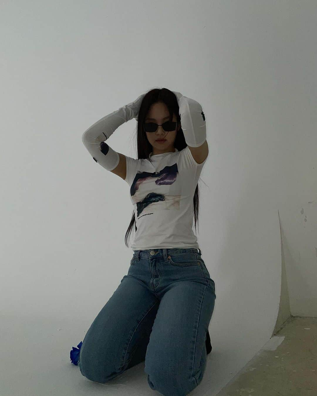 ジェニーさんのインスタグラム写真 - (ジェニーInstagram)「When i'm in the mood for photos」4月28日 17時46分 - jennierubyjane