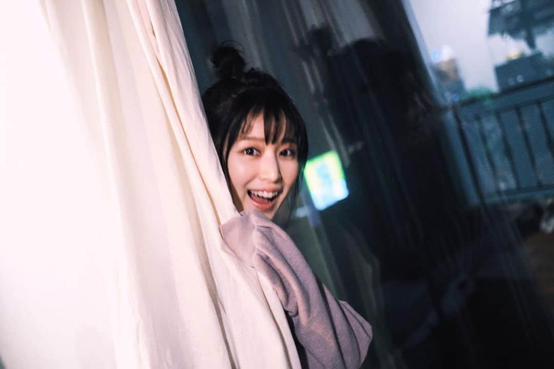 福本莉子さんのインスタグラム写真 - (福本莉子Instagram)「﻿ GOOD ON THE REELさんの新曲「交換日記」﻿ のMVに出演させていただきました！🎞﻿」4月28日 22時10分 - riko_fukumoto_