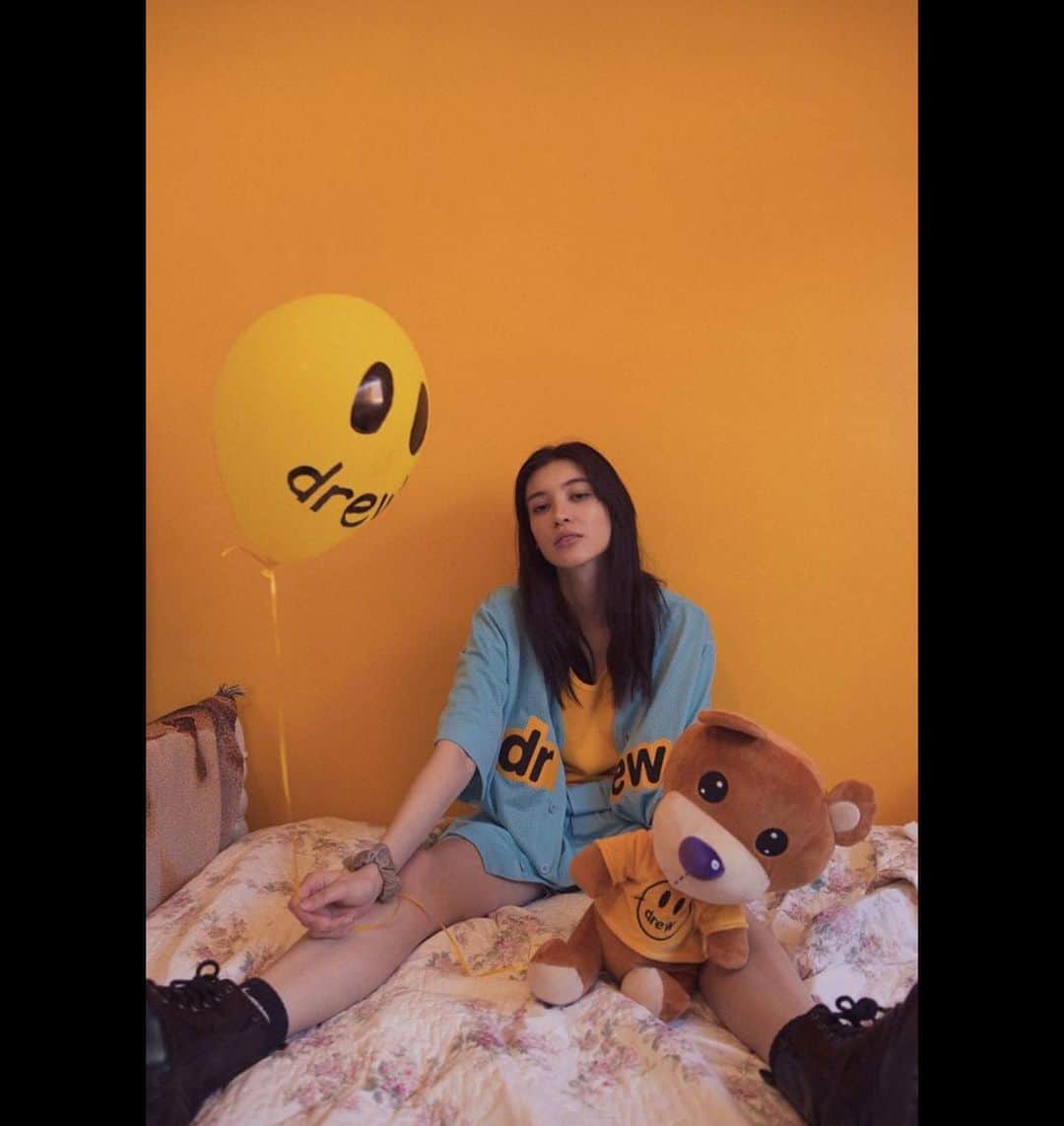ジャスティン・ビーバーのインスタグラム：「👀 @drewhouse」