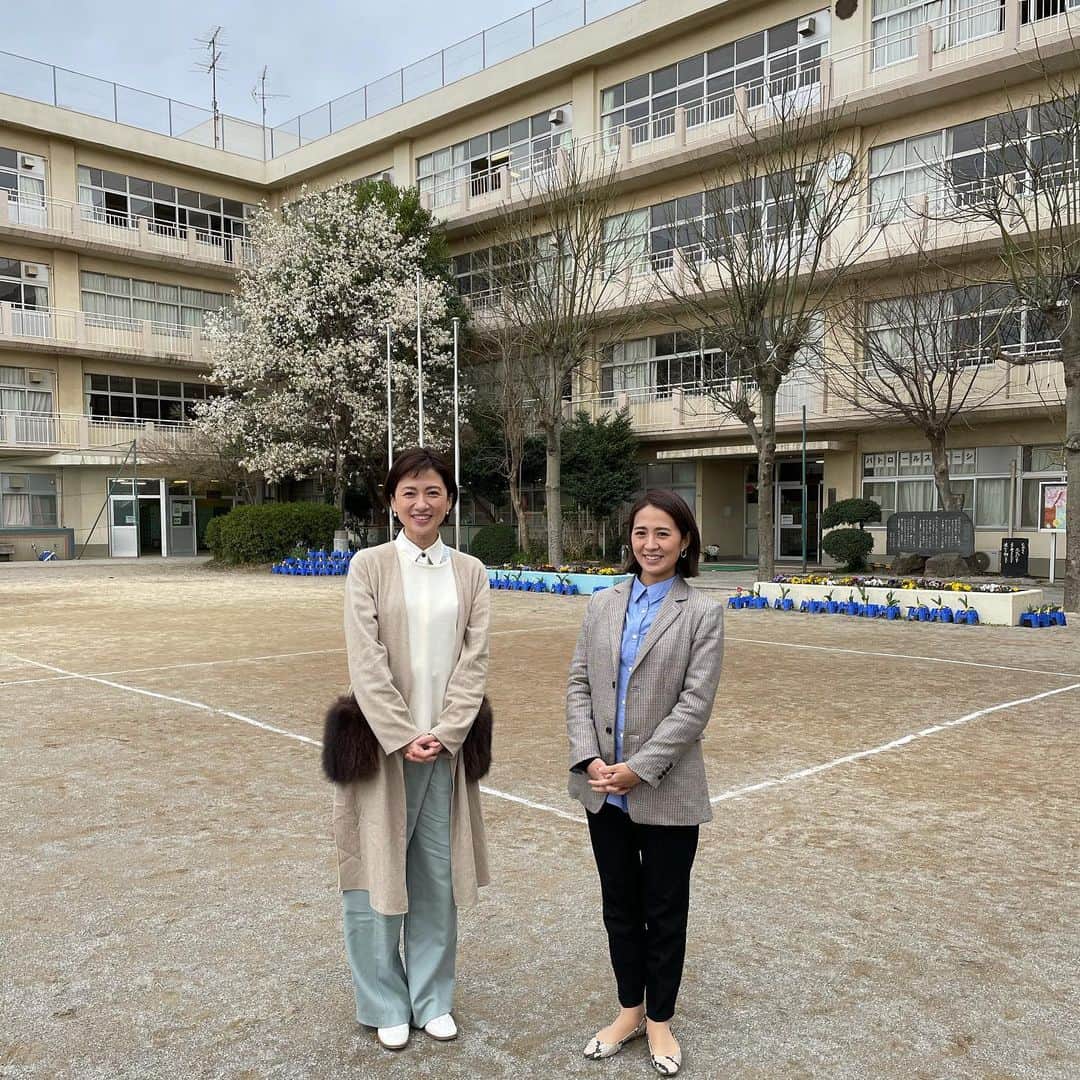 椿原慶子のインスタグラム：「✳︎ フジテレビのアナウンサー先生が言葉の授業を行う社会貢献活動、あなせん。3月、私も先生として新座市立東北小学校にお邪魔してきました😊 元気いっぱいの６年生に授業！とっても楽しいひと時でした。  詳しくはあなせんHPにリポートを載せています✨ #梅津アナウンサーと #あなせん」