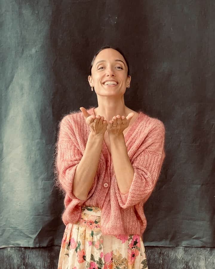 ドロテ・ジルベールのインスタグラム：「Rendez-vous sur le compte de @balletmasterclass.fr pour participer au concours.」
