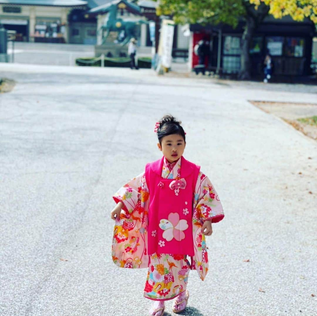 野上結貴さんのインスタグラム写真 - (野上結貴Instagram)「お宮参り。七五三。 #広島#護国神社」4月29日 16時30分 - yuukinogami0420