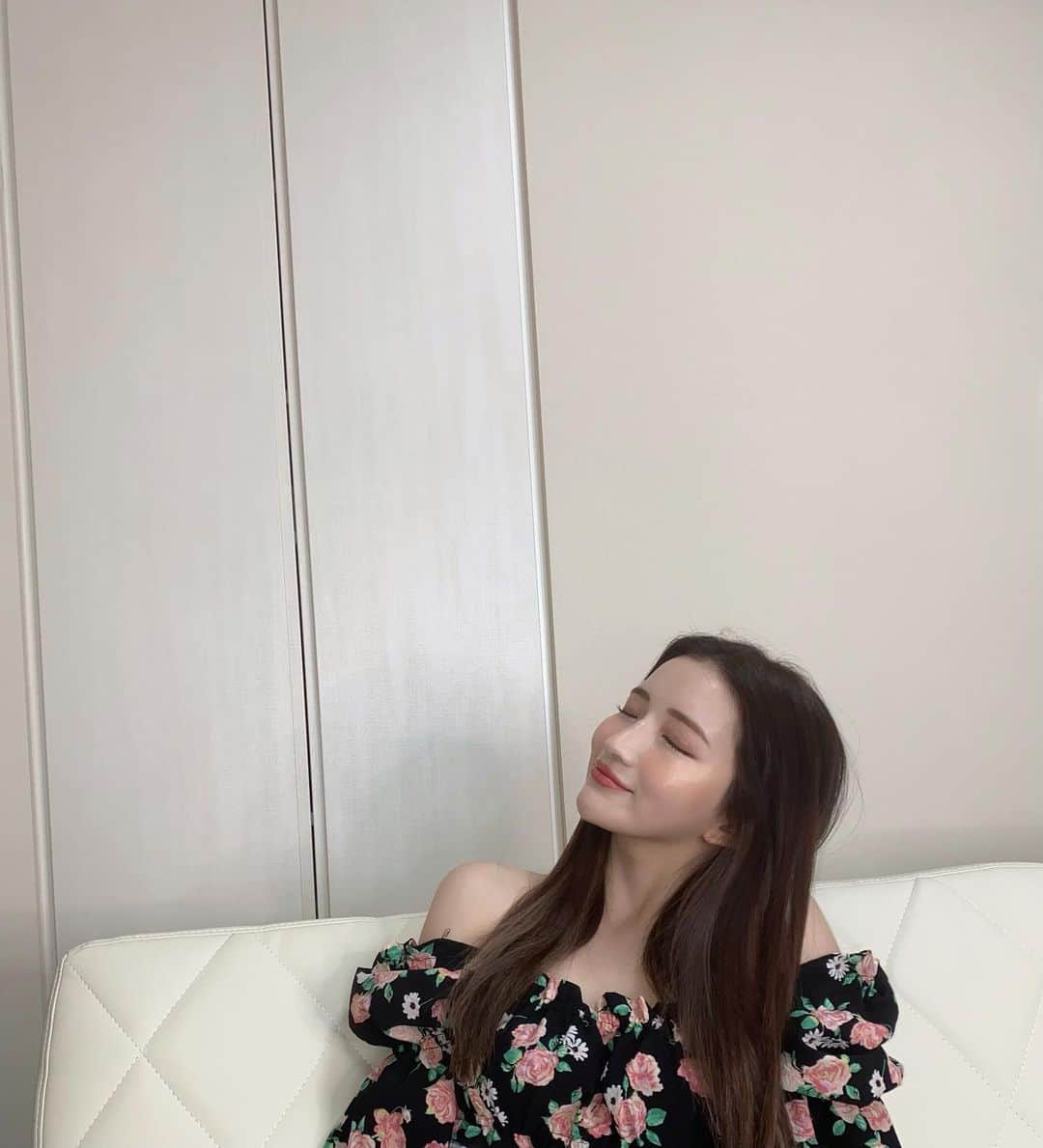 南りほのインスタグラム：「最近ストレートがすき❤️‍🔥楽だから❤️‍🔥笑」