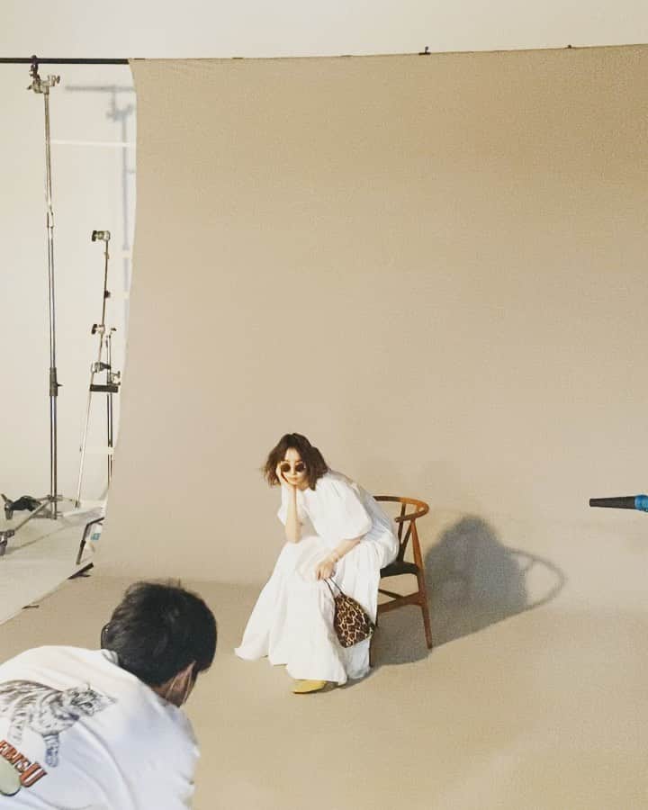 のインスタグラム：「oggi発売中ですう😎😎😎 今月もよろしくお願いします★ 綾さんの企画！！  @oggi_mag  @sa19820824  @ayaaa0707  photographer ライカさん  金子組」