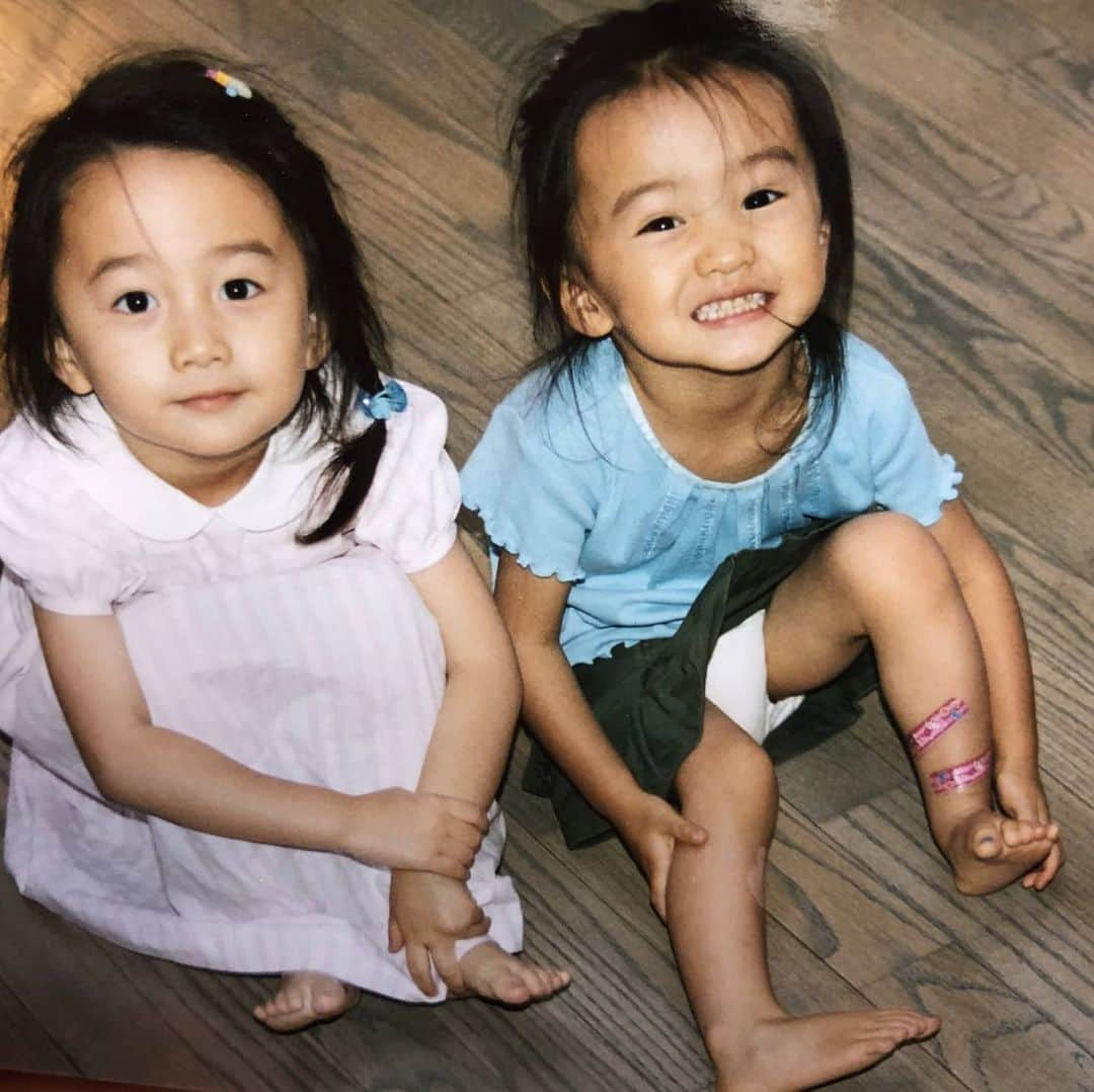 kokiさんのインスタグラム写真 - (kokiInstagram)「Happy Birthday sis ♥️  I can't believe you are 20 !!!!!!!  I love you so much♥️  I am so lucky to be able to have an amazing, inspirational, loving, protective, caring, kind hearted and the most beautiful person as my best friend and sister!   Just look at the goofy, melting and heart warming smile😍 This picture always makes me smile and gives me so much energy when I'm down !   I think I will need some serious emotional support when you get married 😂  お誕生日おめでとうsis♥️  20歳だなんて信じられない!!!!!!!  誰よりも優しくて、愛情深くて、思いやりがあって、親切で、世界で最も美しい人が私の親友、妹で本当に幸せです！  とろけるような心温まる笑顔を見てください😍私の待ち受け画面です😂　この写真はいつも私を笑顔にしてくれます！   ここが結婚するとき、私は深刻な感情的サポートが必要になると思います😂     Love you ♥️」5月1日 0時06分 - koki