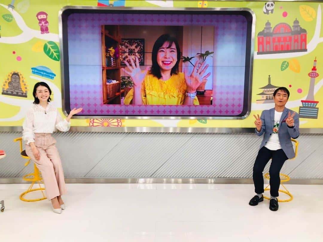 八木早希さんのインスタグラム写真 - (八木早希Instagram)「今週は、京都のあみるさんとお届けしてきました✨今日は、「河島英五展」トークライブイベント・桂南光さん編。英五さんが亡くなる2日前の歌声と、20年後の南光さんが声を合わせる感極まる時間でした🌿  #河島英五#河島あみる#大平サブロー#河島英五展#桂南光#旧友再会#NHK#ぐるかん#八木早希」4月30日 16時13分 - sakiyagi
