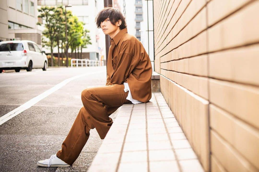 [ALEXANDROS]さんのインスタグラム写真 - ([ALEXANDROS]Instagram)「📻「おと、をかし」  🎶明日5/1(土)15:00〜放送！  GWをお過ごしの皆さまに 川上洋平セレクトの極上な音楽をお届け！  そして  👨‍🏫本日4/30(金)21:00～配信！  スピンオフ番組をAuDeeにて配信！  -AuDee番組ページ- https://audee.jp/program/show/54934  今週もぜひお聴き逃しなく！  #おとをかし」4月30日 17時00分 - alexandros_official_insta