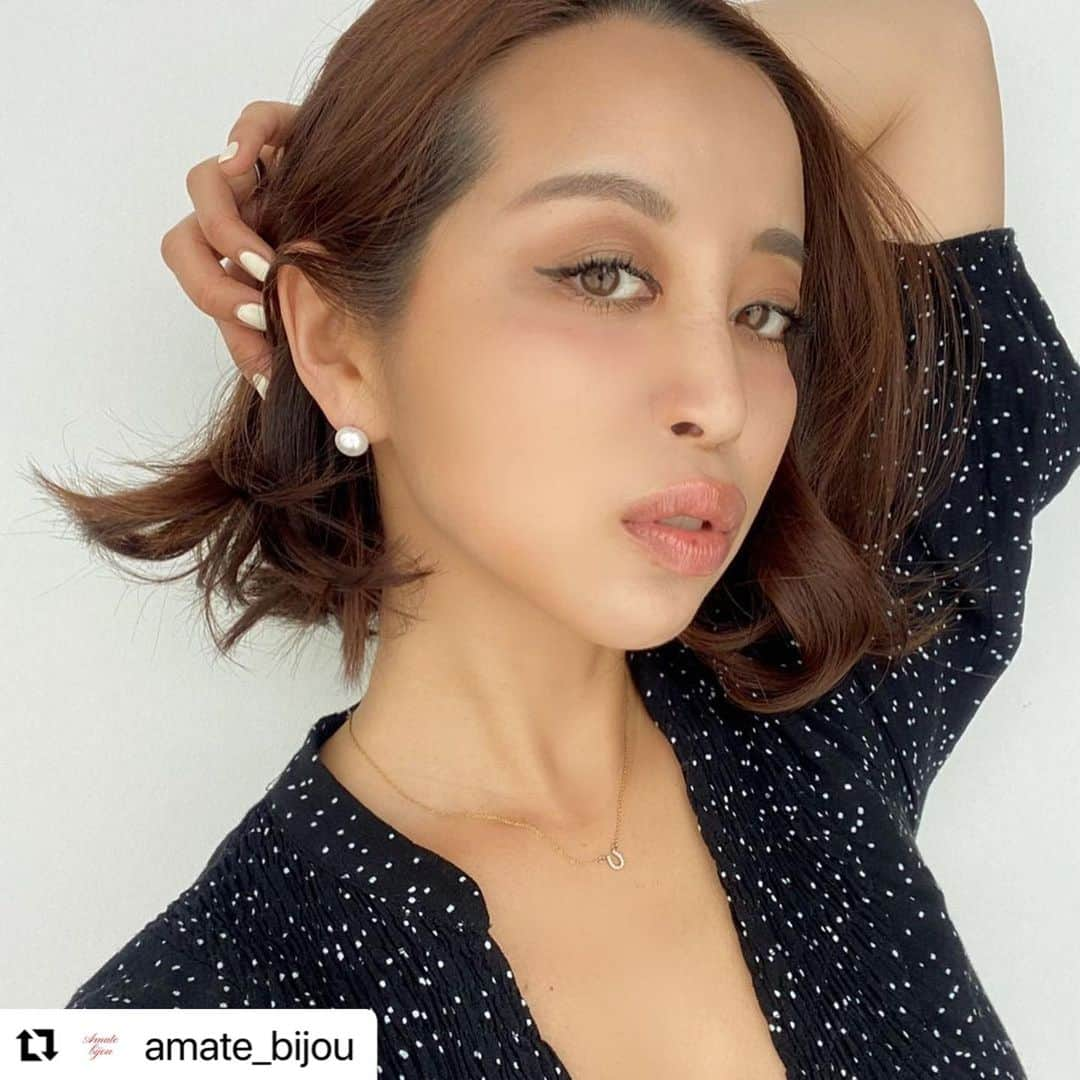 PINKYさんのインスタグラム写真 - (PINKYInstagram)「#Repost @amate_bijou  ・・・ Amate bijou 2021 💫🦪✨ 明日 #5月1日オーダー開始　 　 こちらの《Stella Pearl ピアス/イヤリング》は、星チャームと組み合わせて、パール単体で、と2wayでつけることが出来ます。  カジュアルなシーンから冠婚葬祭まで様々な場面で活躍すること間違い無し。  Amate bijouオンラインブティックにて #5月1日 から受注を開始致しますので、この機会に是非お求め下さい。 　 https://amatebijou.theshop.jp 　 ・・・  #Amatebijou #アマテビジュー」4月30日 20時27分 - shanti_pinky_shanti