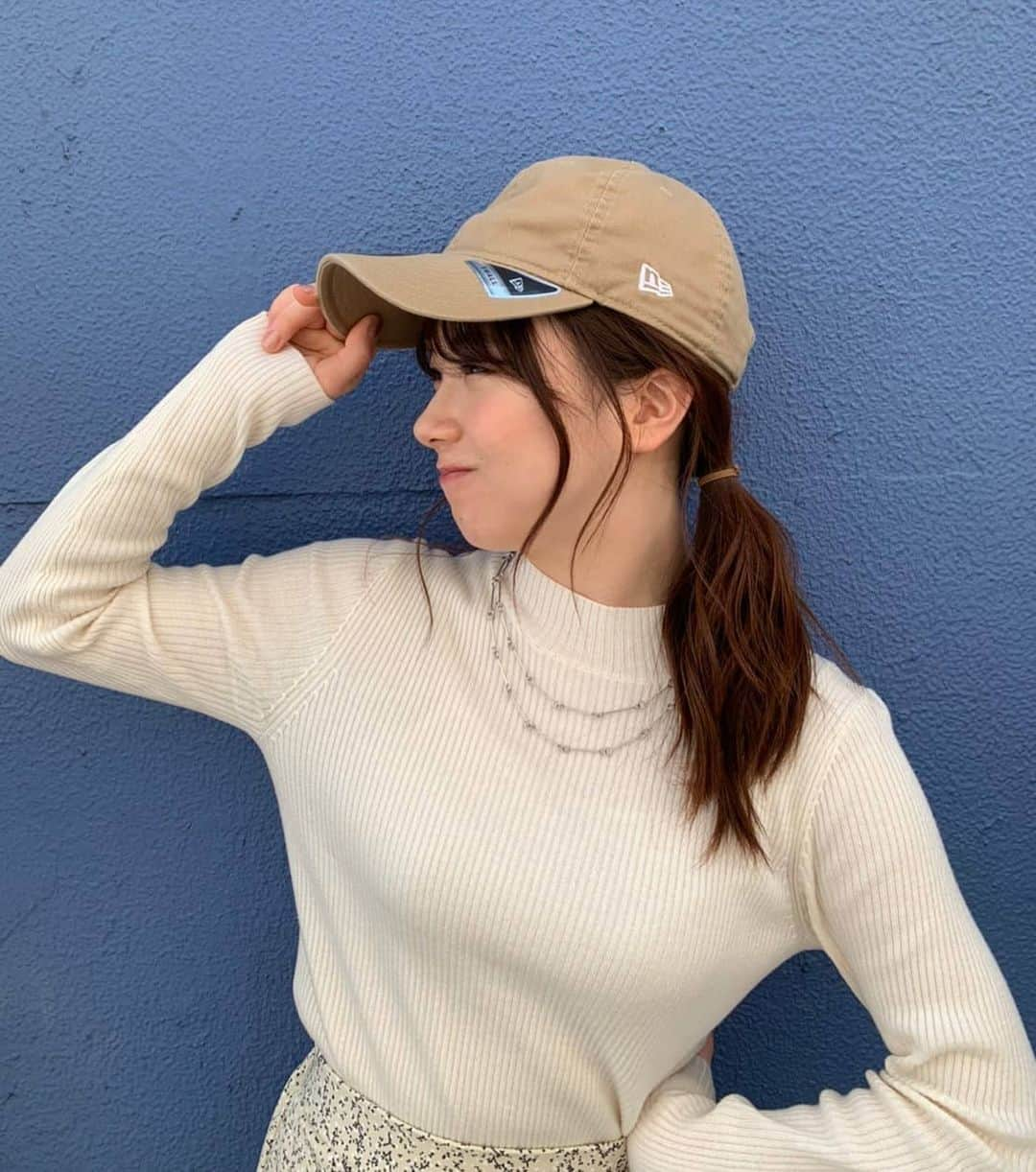 石田亜佑美さんのインスタグラム写真 - (石田亜佑美Instagram)「🟦 . . . . #newera #neweracap #cap #キャップ #キャップ女子 #morningmusume21 #モーニング娘21 #石田亜佑美 #今日は #晴れてて気持ちよかった  #😊😊😊」4月30日 20時36分 - ayumi_ishida.official