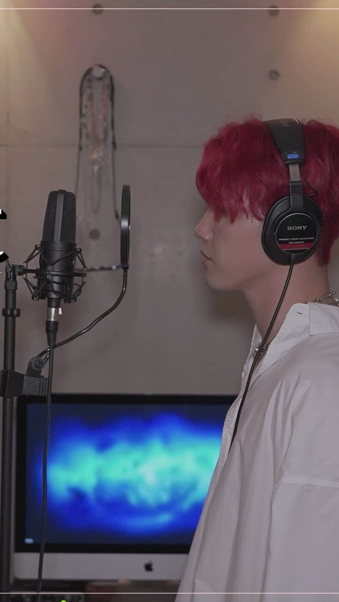 YOU-TAのインスタグラム：「. . -Music-  Film out / BTS "劇場版シグナル主題歌"​  -Vocal-  YOU-TA  -Track Make & Mix Mastering-  Yuta (マエノミドリ)  -Camera-  かずきんぐたなべ」
