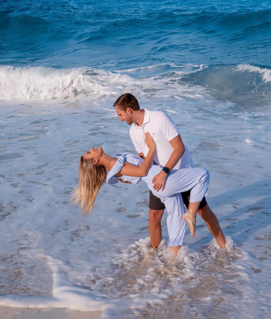サシャ・カリスのインスタグラム：「Dancing in the waves with my forever 🤍 Absolutely LOVING the pieces from @southerntide the perfect outfits for summer 💕 and yes, I do sometimes coordinate @derekksherman and my outfits so we look cute together 😂🥰  Both our @southerntide outfits linked here: http://liketk.it/3eddu #liketkit @liketoknow.it #LTKbeauty #LTKmens #LTKstyletip Shop your screenshot of this pic with the LIKEtoKNOW.it shopping app」